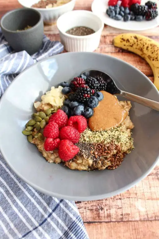 Oatmeal with Mashed Banana