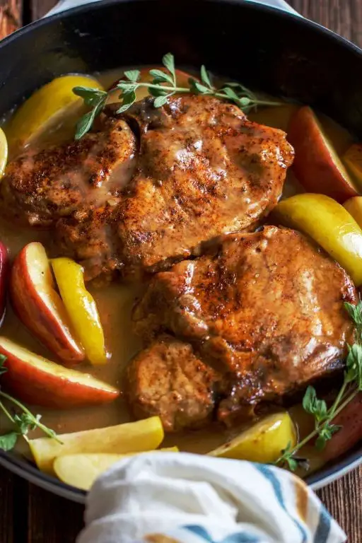 Oven-Baked Thick Bone-In Pork Chops with Apple Glaze