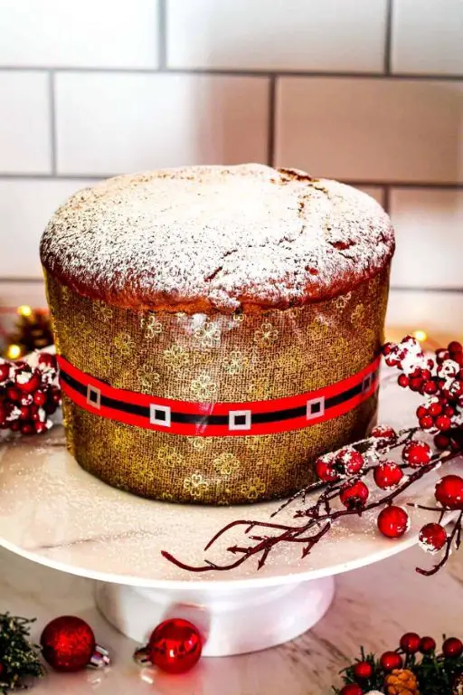 Panettone with Candied Fruits