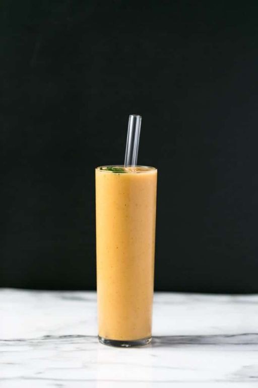 Peach and Pear Smoothie