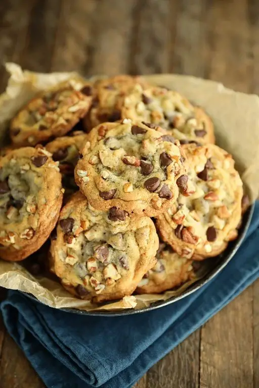 Pecan Flour Chocolate Chip Cookies