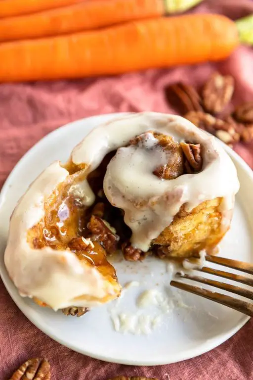 Pecan Flour Cinnamon Rolls