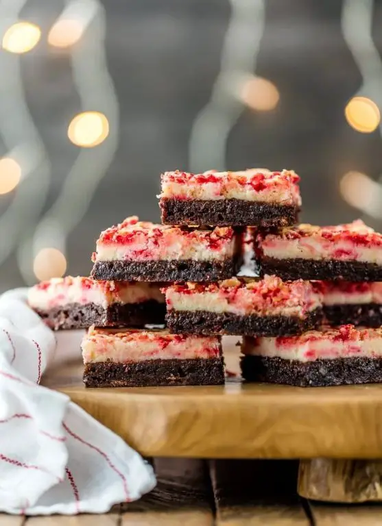 Peppermint Brownie Cheesecake