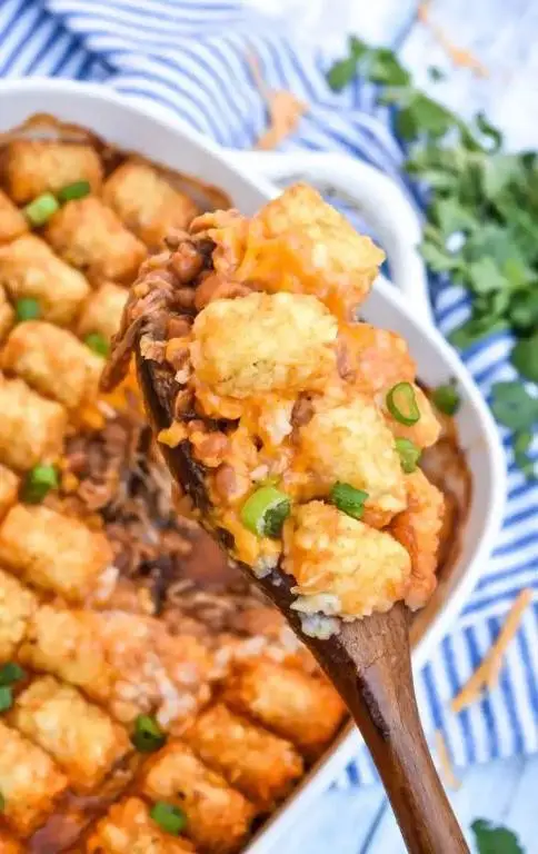 Pulled Pork Tater Tot Casserole