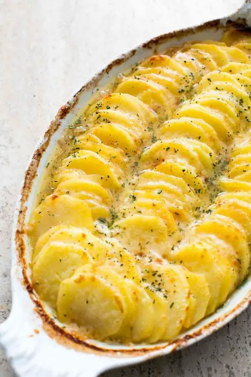 Quick Scalloped Potatoes with Gruyere Cheese