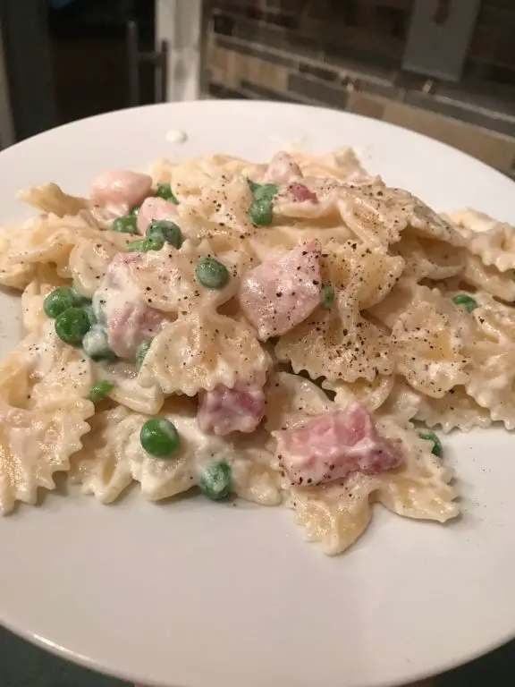 Ricotta Pasta with Pancetta and Peas