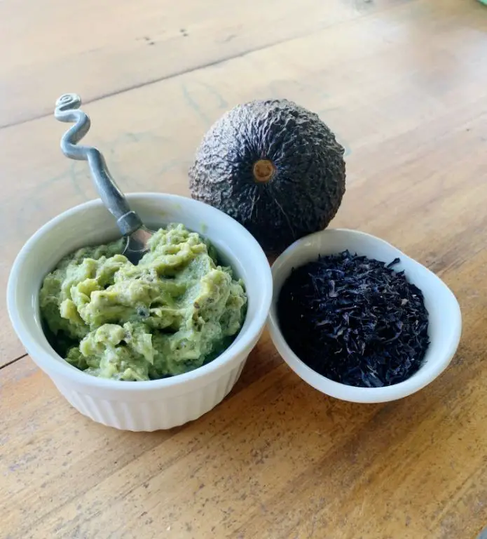 Sea Moss and Avocado Face Mask