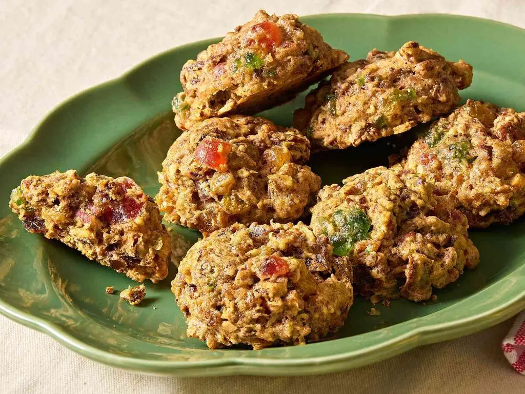 Simple Fruitcake Cookies with Nuts