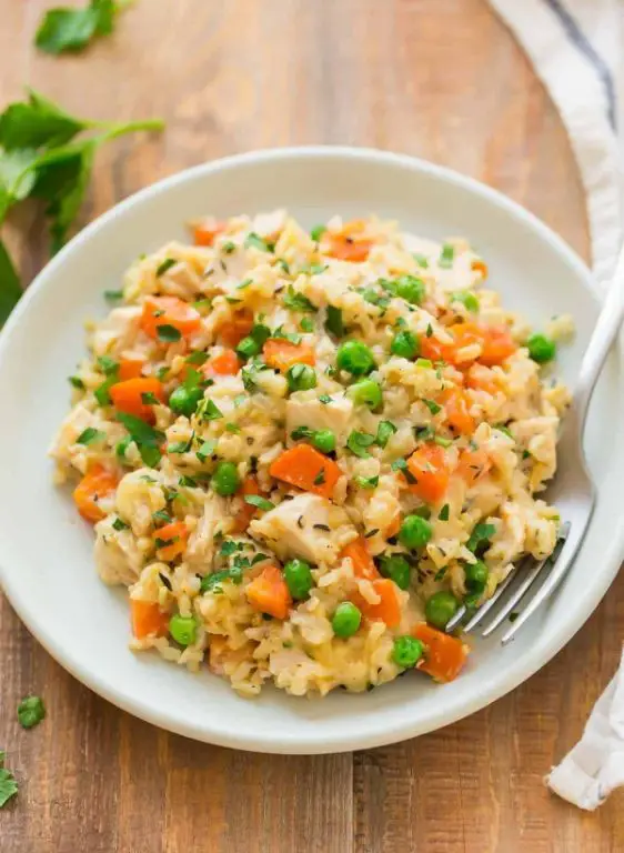 Slow Cooker Chicken and Brown Rice Casserole