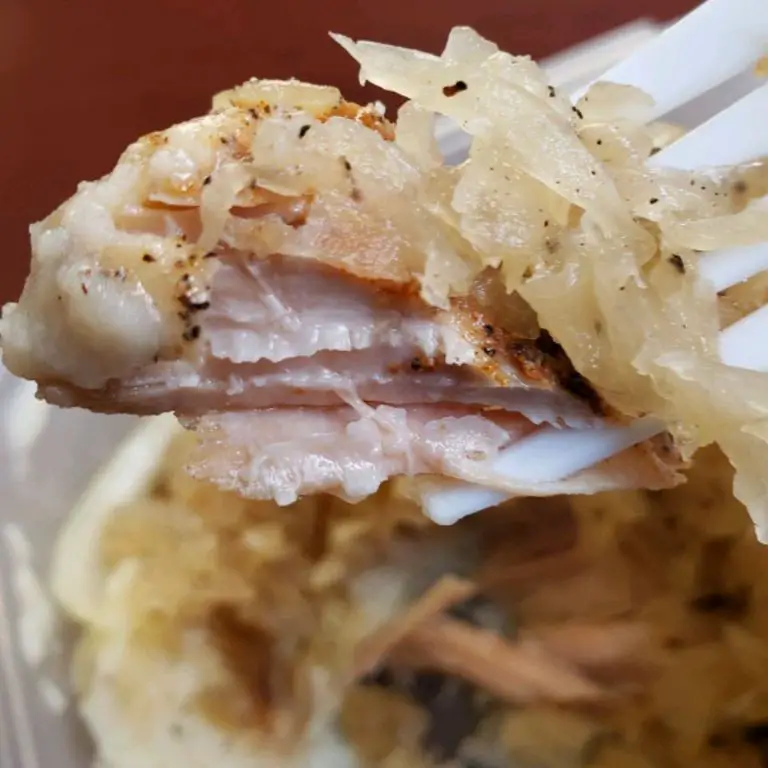 Slow Cooker Pork Chops with Sauerkraut