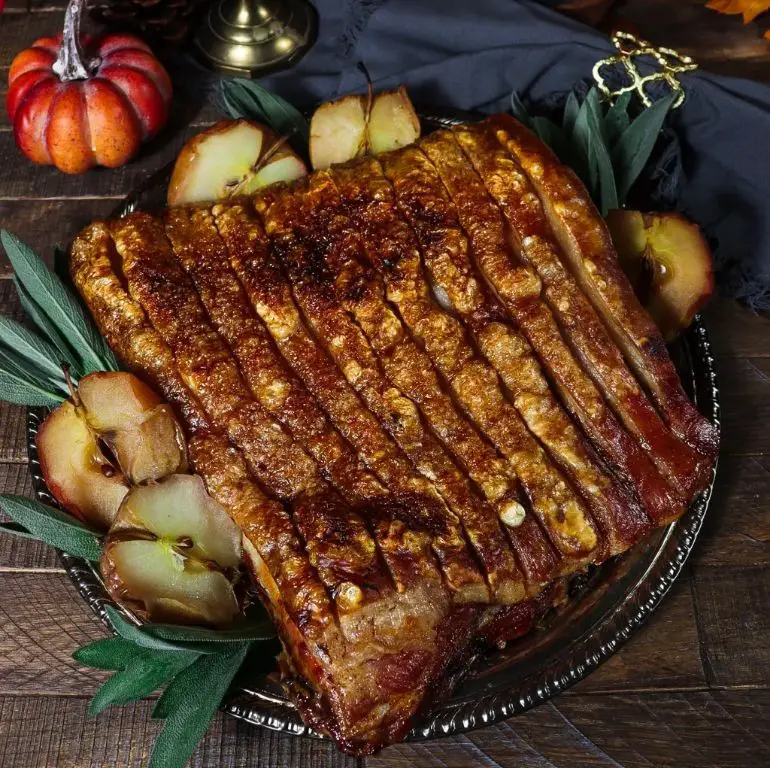 Slow-Cooked Skinless Pork Belly with Apples