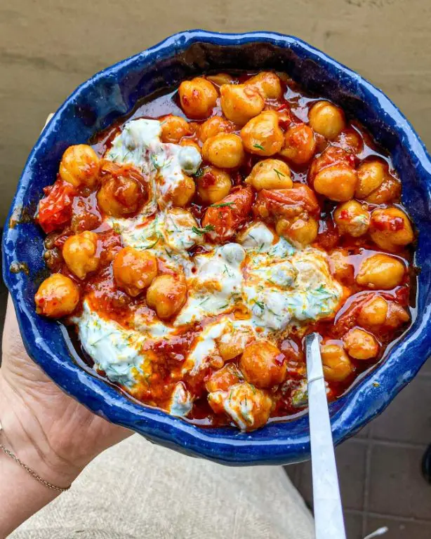 Spicy Harissa and Chickpea Sauce