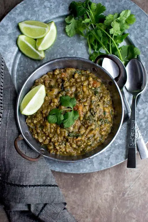Sprouted Moong and Spinach Stir-Fry