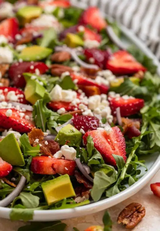 Strawberry Arugula Salad with Goat Cheese