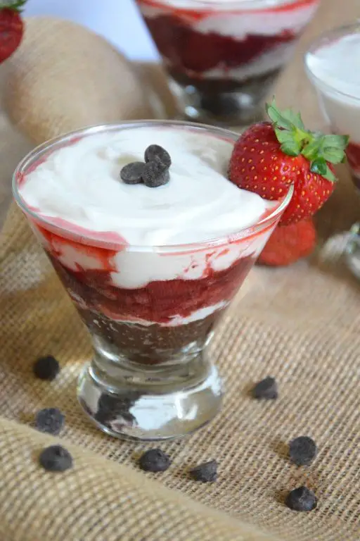 Strawberry Marshmallow Fluff Parfait