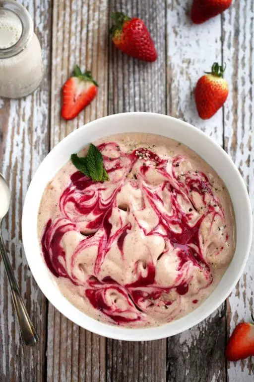 Strawberry Swirl Instant Pot Yogurt