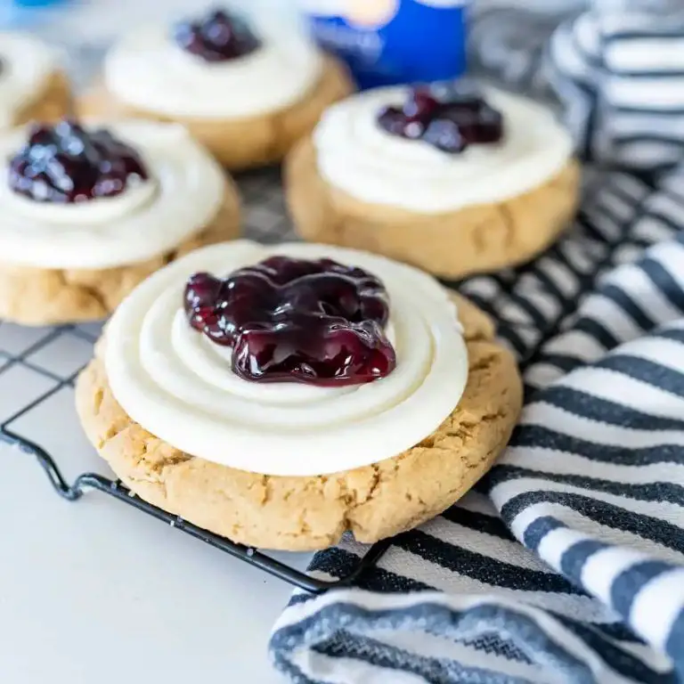Swedish Blueberry Cheesecake Cookies
