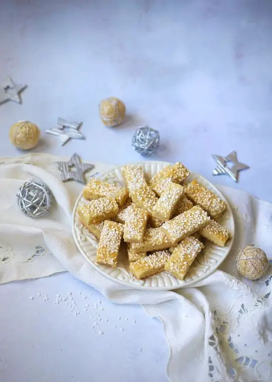 Swedish Caramelized Almond Cookies