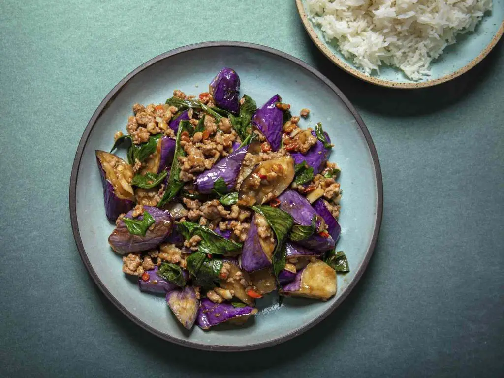 Thai Eggplant and Minced Pork Stir-Fry