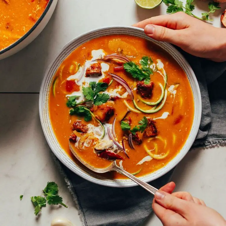 Thai Tom Yum Soup Vegan