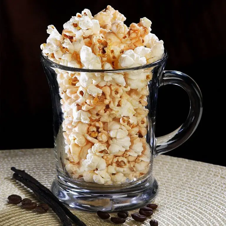 Vanilla Glazed Sweet Popcorn