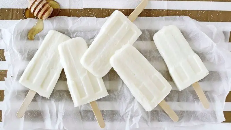 Vanilla Honey Yogurt Popsicles