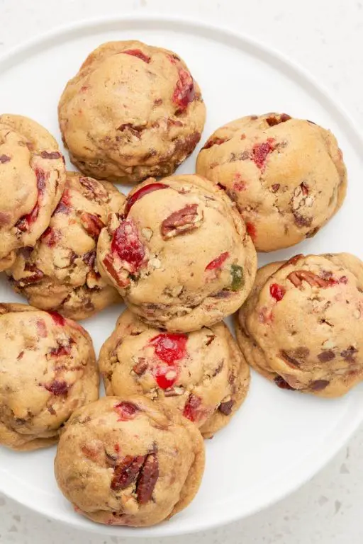 Vegan Fruitcake Cookies with Maple Syrup