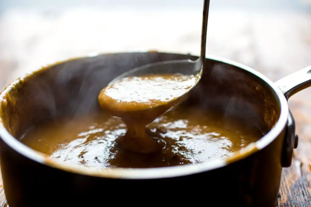 Vegan Mushroom Turkey Gravy