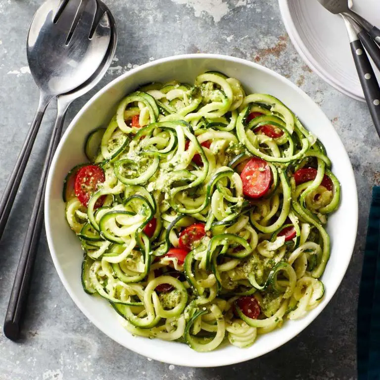 Vegan Zucchini Noodles with Pesto