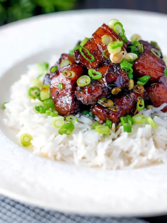 Vietnamese Caramelized Skinless Pork Belly