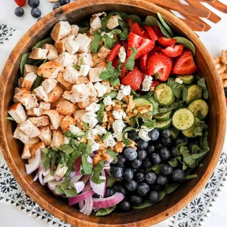 Whole Foods Chicken Salad with Spinach and Strawberries