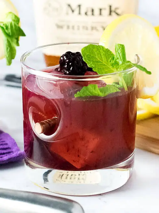 Blackberry Bourbon Lemonade