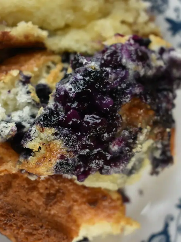 Old Fashioned Blueberry Cobbler