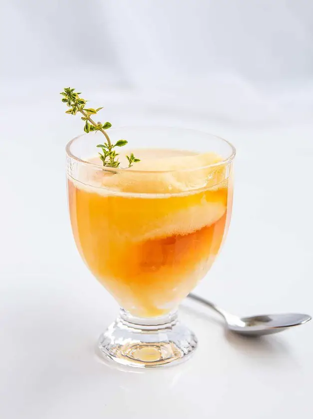 Boozy Peach Amaretto Float