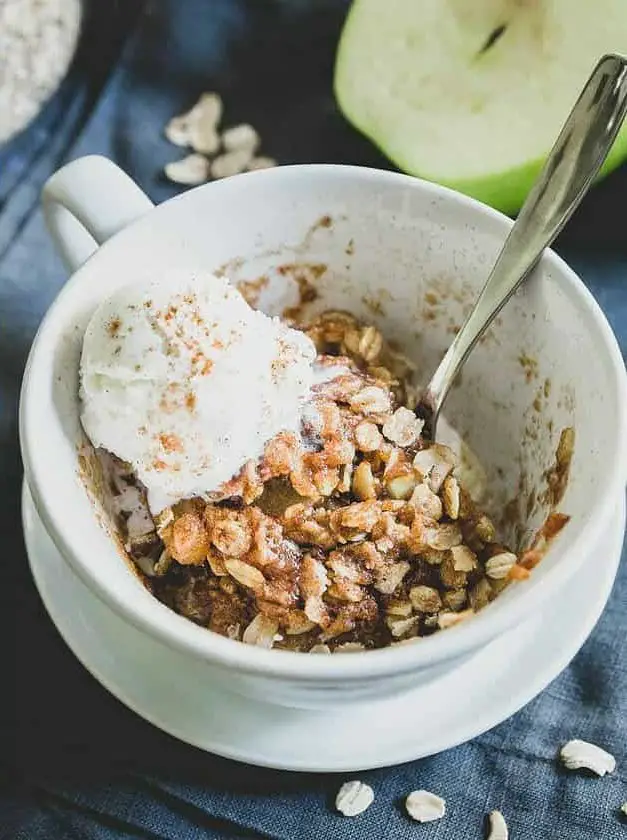 Microwave Apple Crisp