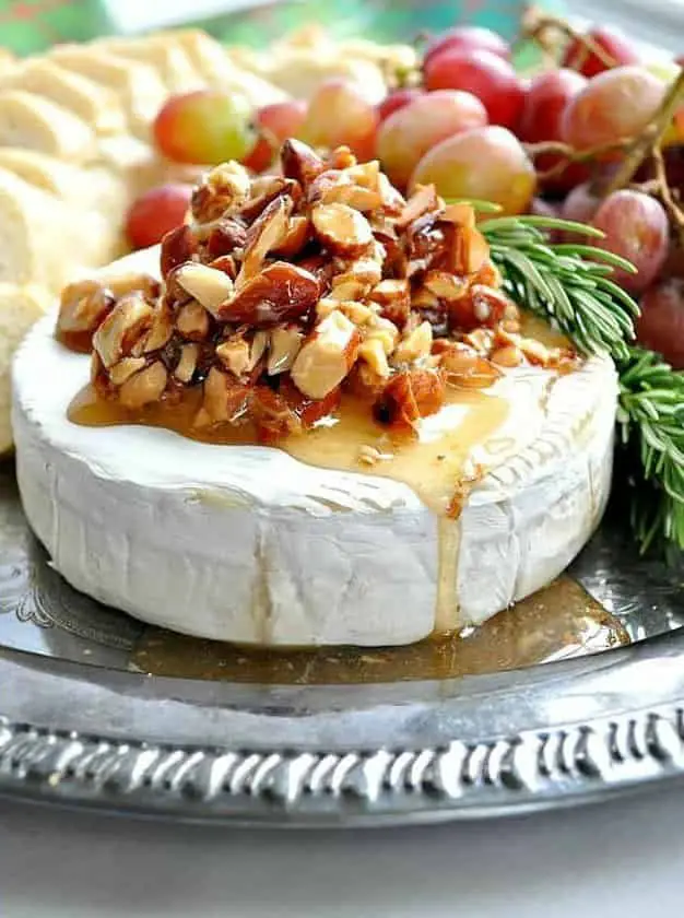 Honey Almond Baked Brie