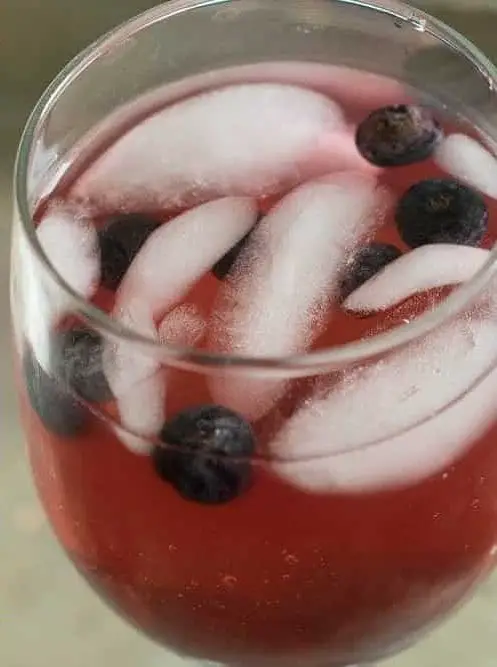 Acai Berry Sparkler