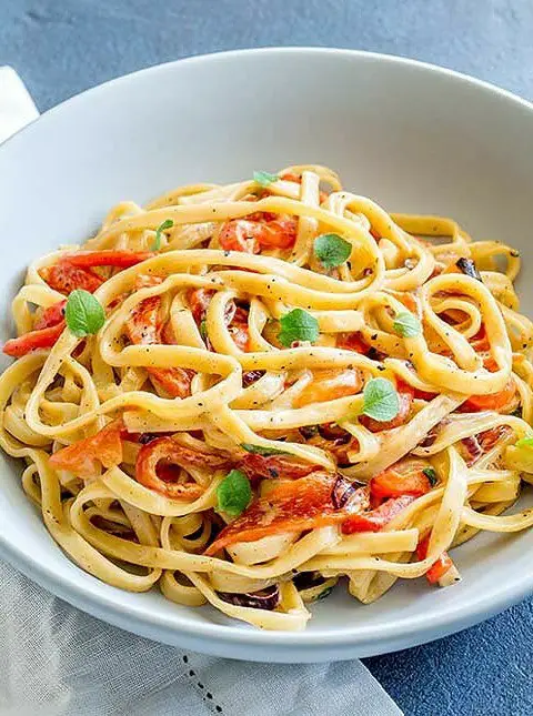 Roasted Red Pepper Pasta