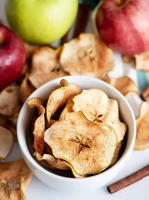 Cinnamon Apple Crisps