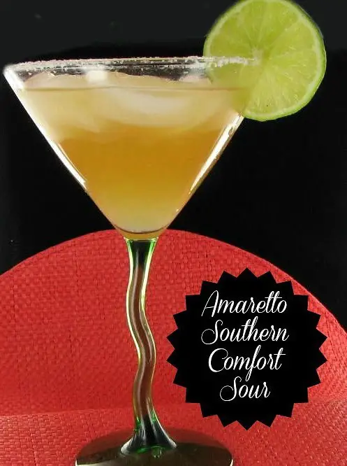 Amaretto Southern Comfort Sour Cocktail