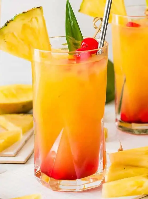 Pineapple Rum Punch