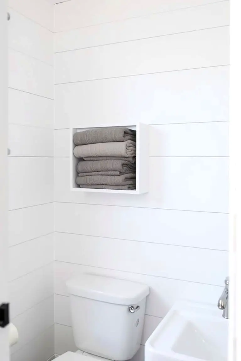 Minimalist Shiplap Design