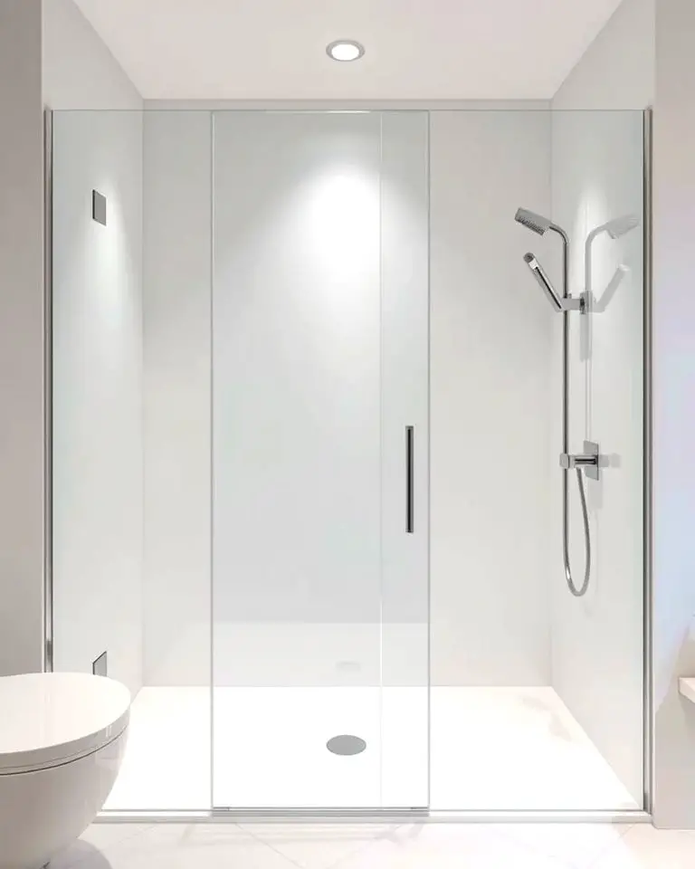 Frameless Glass Door for Minimalism